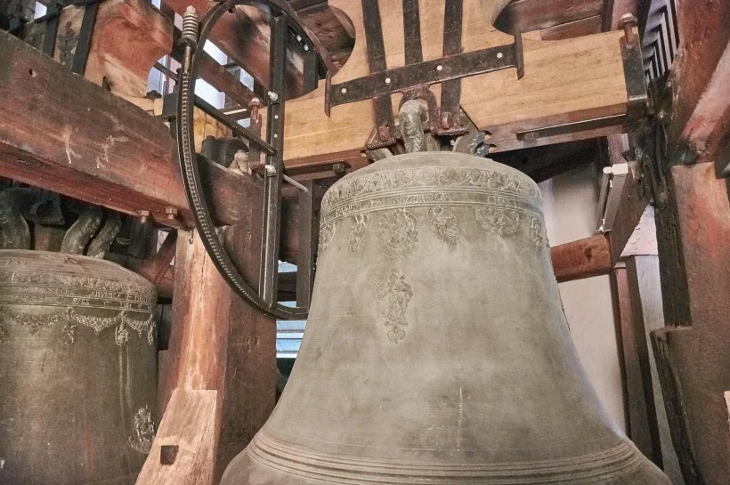 What hidden meanings can be found in medieval church bells’ inscriptions?