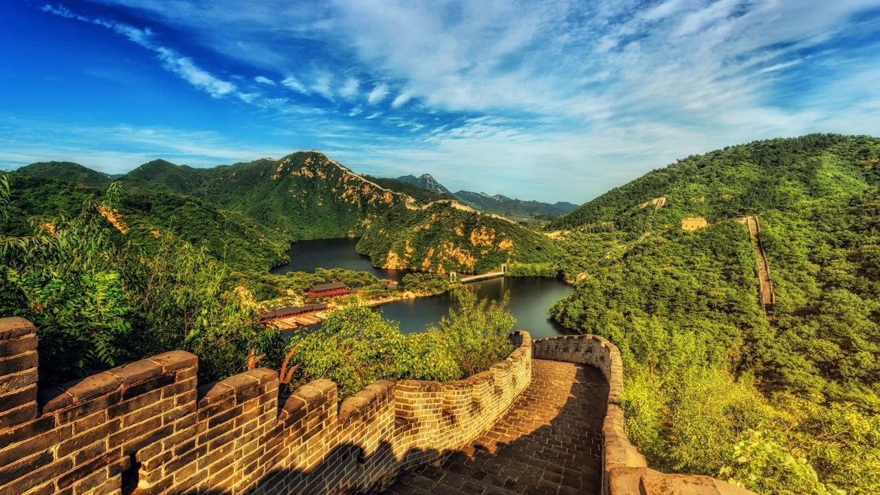 Why Was the Great Wall of China Built in Stages Over Centuries?